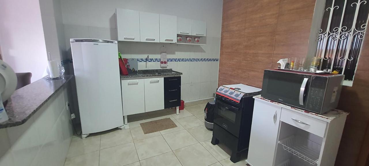 מנאוס Apto 2 - Hospedagem Da Almira מראה חיצוני תמונה